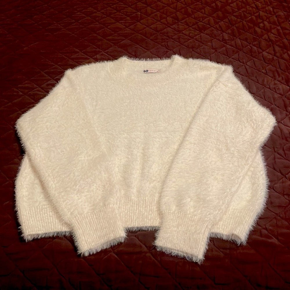 Women’s Soft Fuzzy Sweater